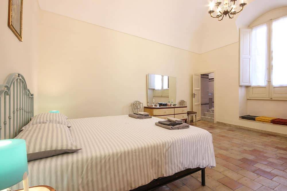 Appartamento intero, Cozy apartment in Gravina in Puglia. in Gravina in Puglia, Parco nazionale dell'Alta Murgia