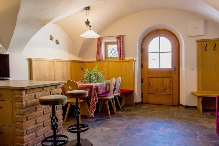 Gîte pour 4 personnes, avec vue et jardin à Villabassa - 4