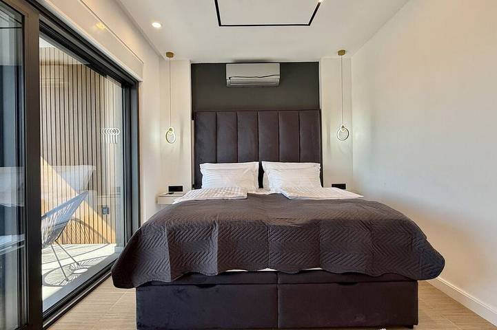 Villa für 12 Personen, mit Balkon und Garten, mit Haustier in Jasenice - 3