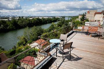 Chambre d’hôte pour 2 personnes, avec balcon et vue à Épinay-sur-Seine