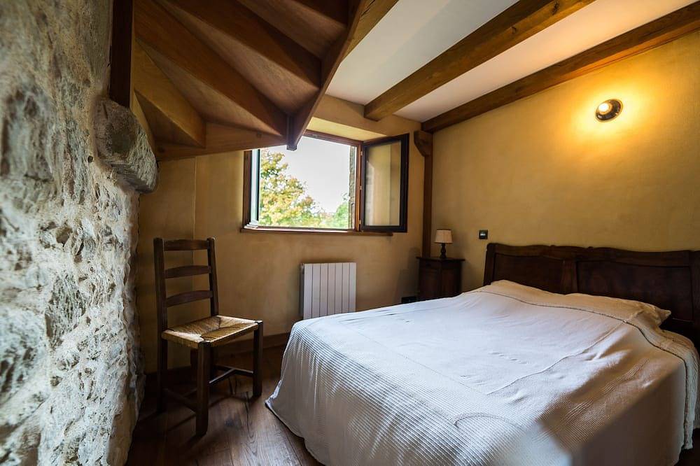 Maison de caractère rénovée in Le Poët-Célard, Région de Die