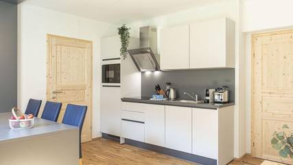 Ferienwohnung für 5 Personen, mit Balkon und Whirlpool sowie Sauna in Eisenerz