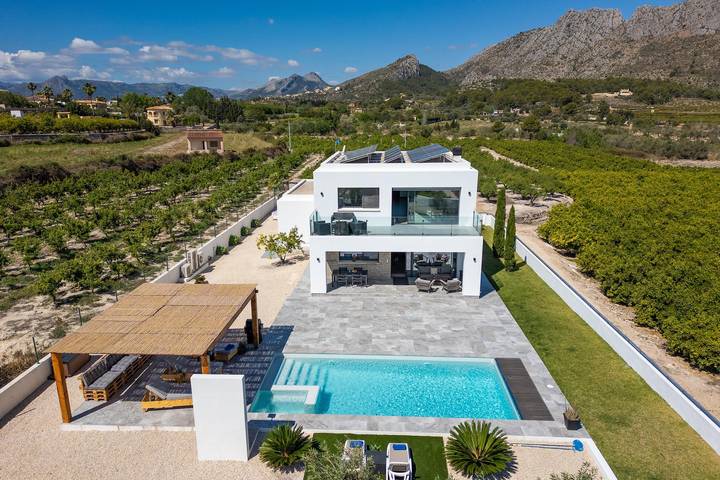Casa rural para 10 personas, con Vistas al mar además de Jardín y Piscina en Ondara