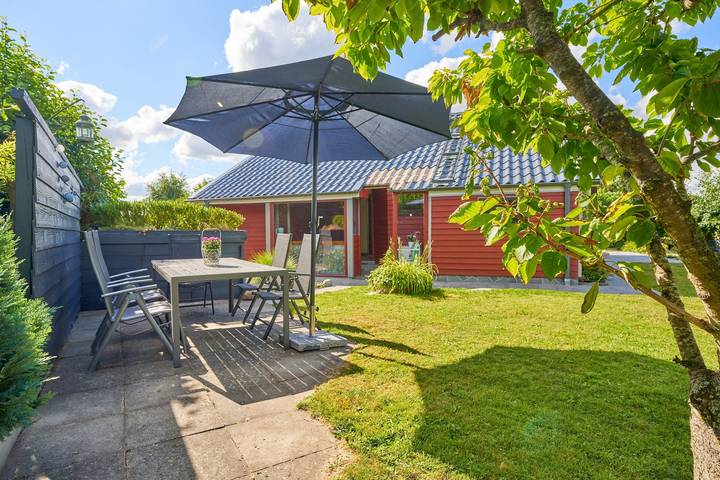 Ferienhaus für 5 Personen, mit Sauna und Garten sowie Ausblick und Terrasse, mit Haustier in Simonsberg