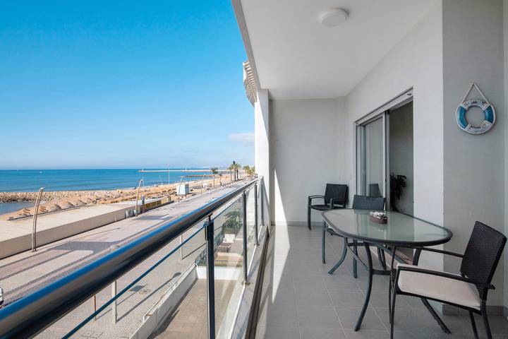 Casa de férias para 6 pessoas, com varanda em Praia de Quarteira