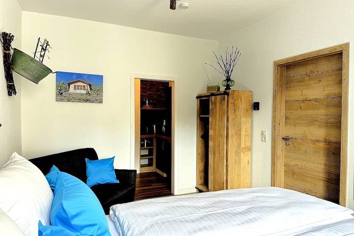 Gîte pour 2 personnes, avec terrasse à Bullay - 4