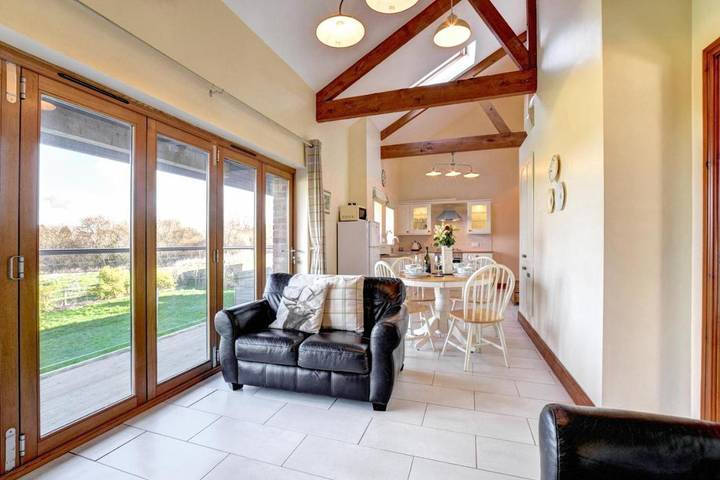 Location de vacances pour 4 personnes, avec jardin à Barry - 2