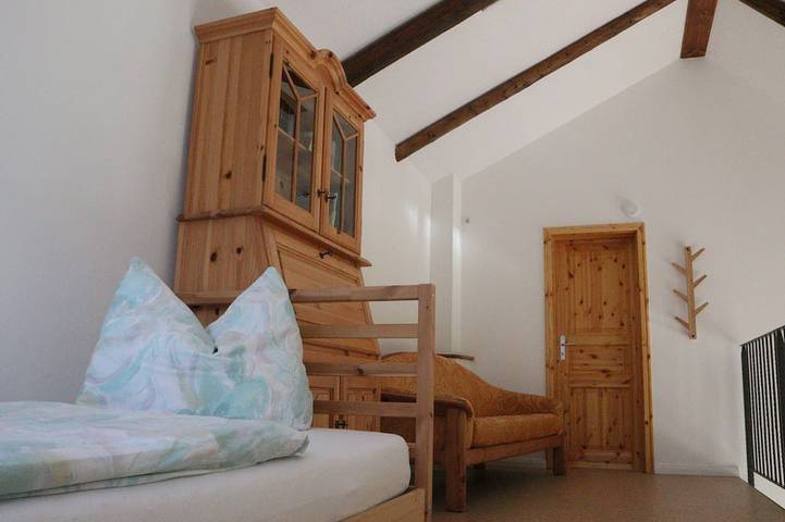 Ferienhaus für 4 Personen, mit Garten und Balkon in Neuhaus am Rennweg - 3