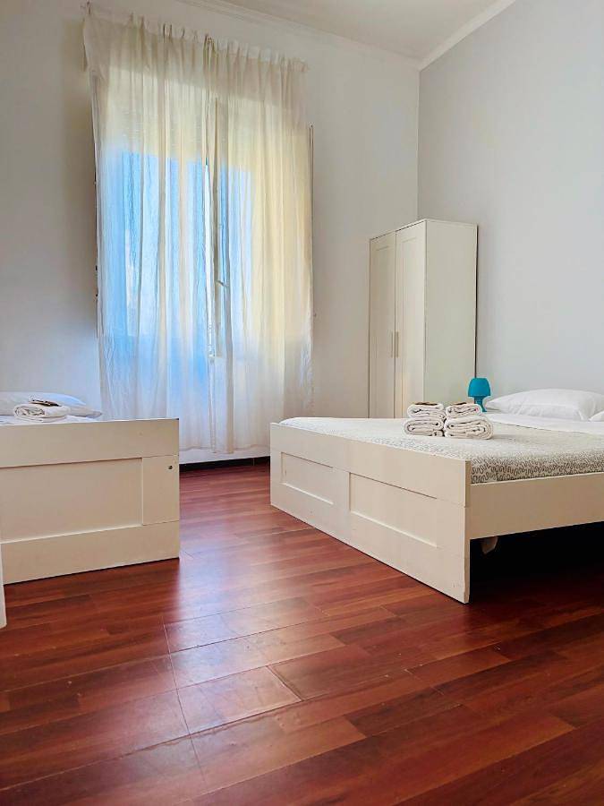 Pension voor 10 personen, met balkon en uitzicht in Palermo