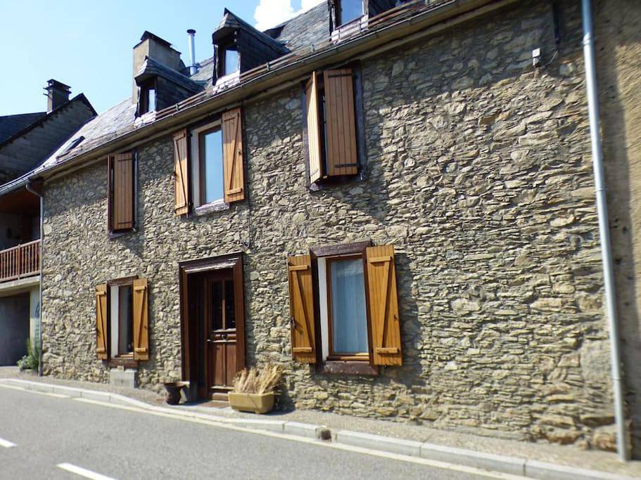 Villa in Saint-Aventin, Pyrénées