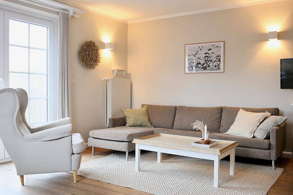 Ganze Wohnung, Stilvolle 4-Sterne-Ferienwohnung \"Föhr\" mit eigener Terrasse und Deich-Blick in Reußenköge, Nordseeküste