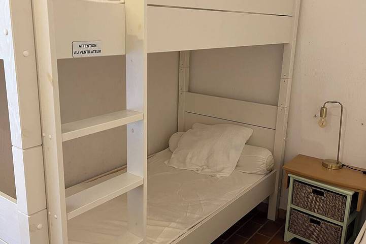 Location de vacances pour 7 personnes dans Plage du Ruppione - 3