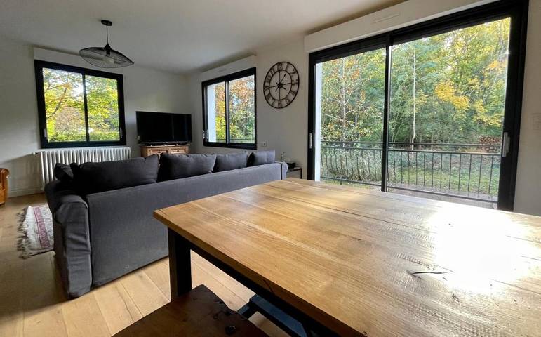 Gîte pour 10 personnes, avec jardin et terrasse à Cellettes - 2