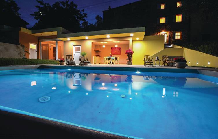 Location de vacances pour 6 personnes, avec terrasse et sauna, animaux acceptés à Koper - 2