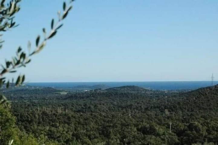 Location de vacances pour 6 personnes, avec Terrasse et Jardin dans Office de Tourisme Porto Vecchio Sud Corse