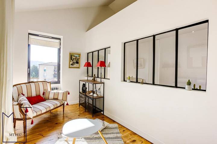 Maison d’hôte pour 2 personnes, avec jardin et piscine ainsi que vue et terrasse dans Parc Naturel Régional du Pilat - 4