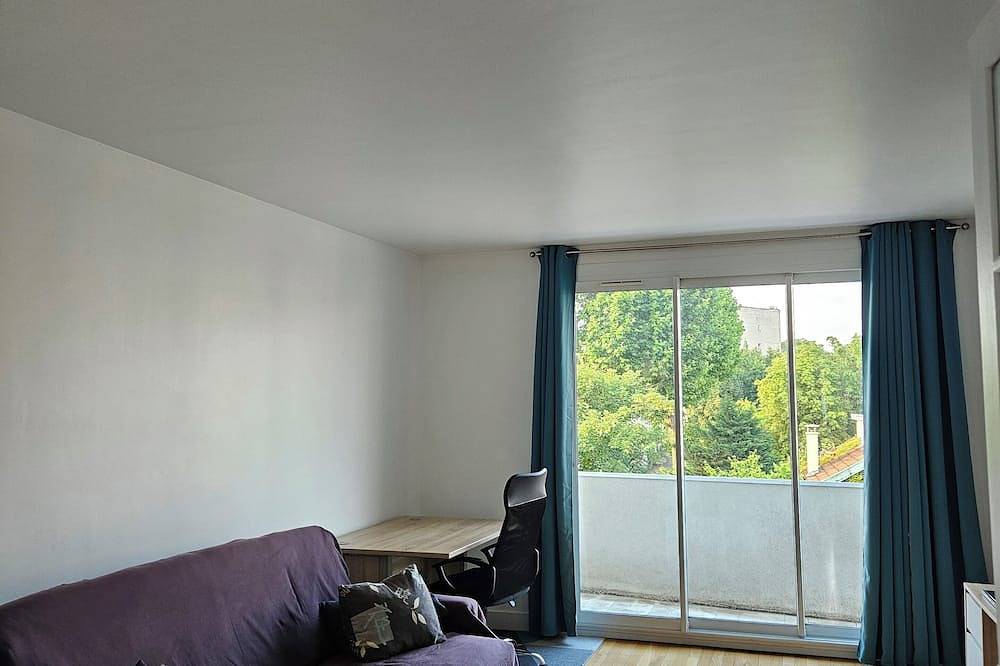 Entire apartment, Appartement Calme à Colombes in Colombes, Hauts-de-Seine