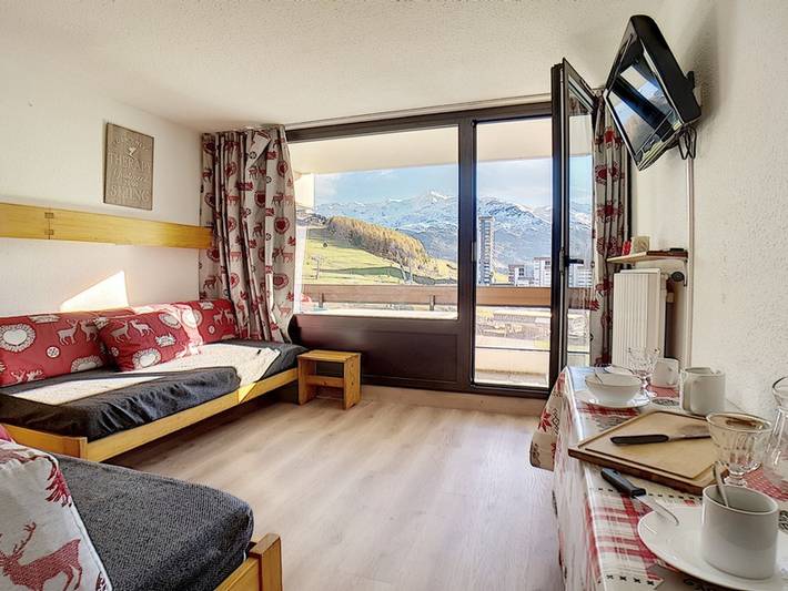 Studio pour 4 personnes, avec balcon dans Les Menuires