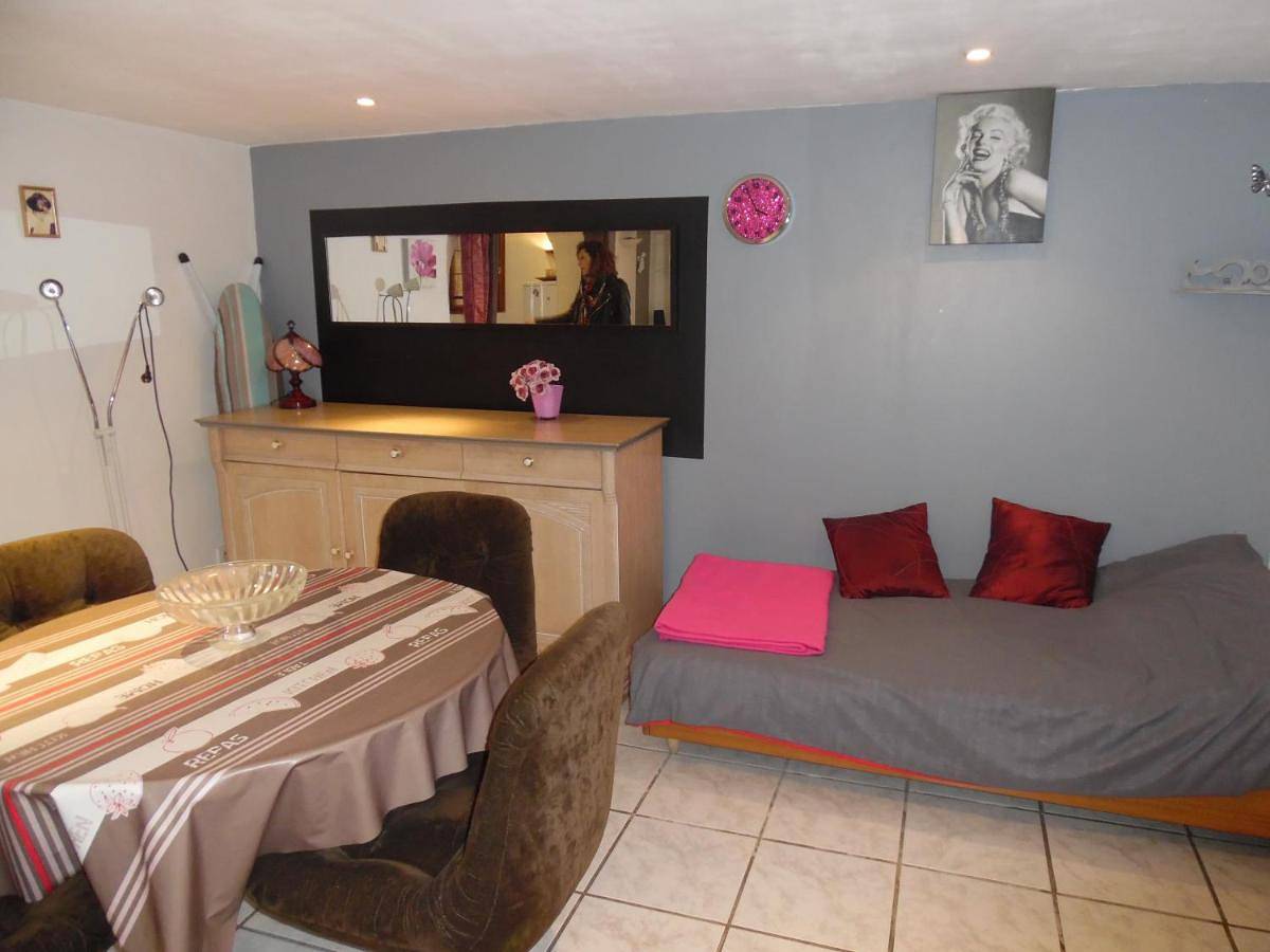 Appartement entier, Le soleil de provence in Peypin, Côte méditerranéenne (France)