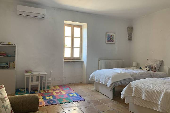 Location de vacances pour 8 personnes, avec jardin et terrasse à Tornac - 4