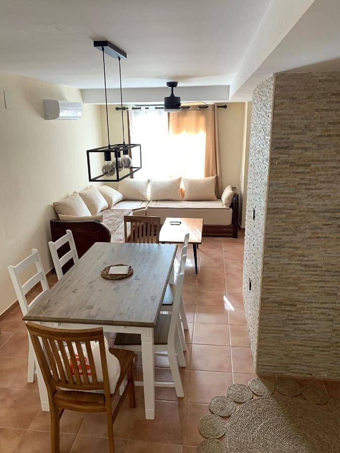 Casa rural para 6 personas, con Balcón además de Terraza y Vistas en Castell de Castells - 3