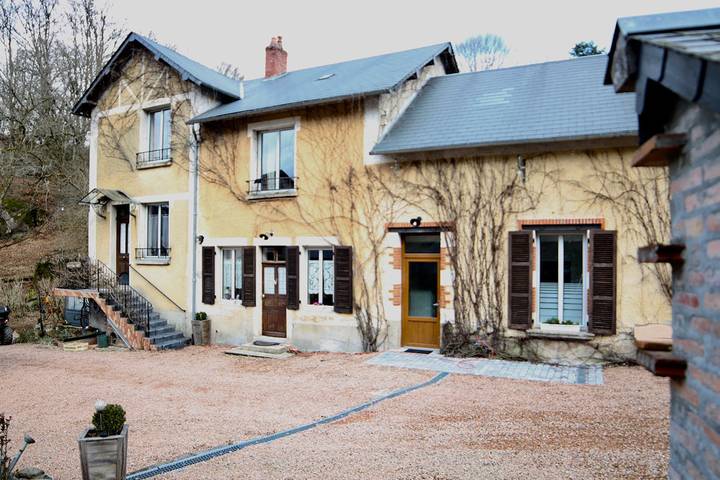Gîte pour 4 personnes, avec terrasse et jardin en Bourgogne-Franche-Comté - 2