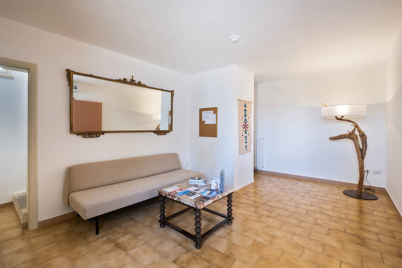 Apartamento entero, Apartamento 'A Casa Di Legnointesta - Apt 2' con Terraza Compartida, Wi-Fi y Aire Acondicionado in Nardò, Nardò (municipio)