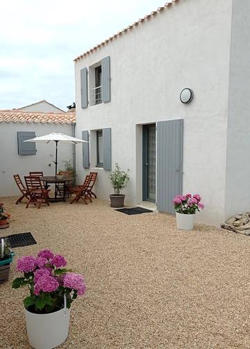 Gîte pour 5 personnes, avec terrasse à L'Épine