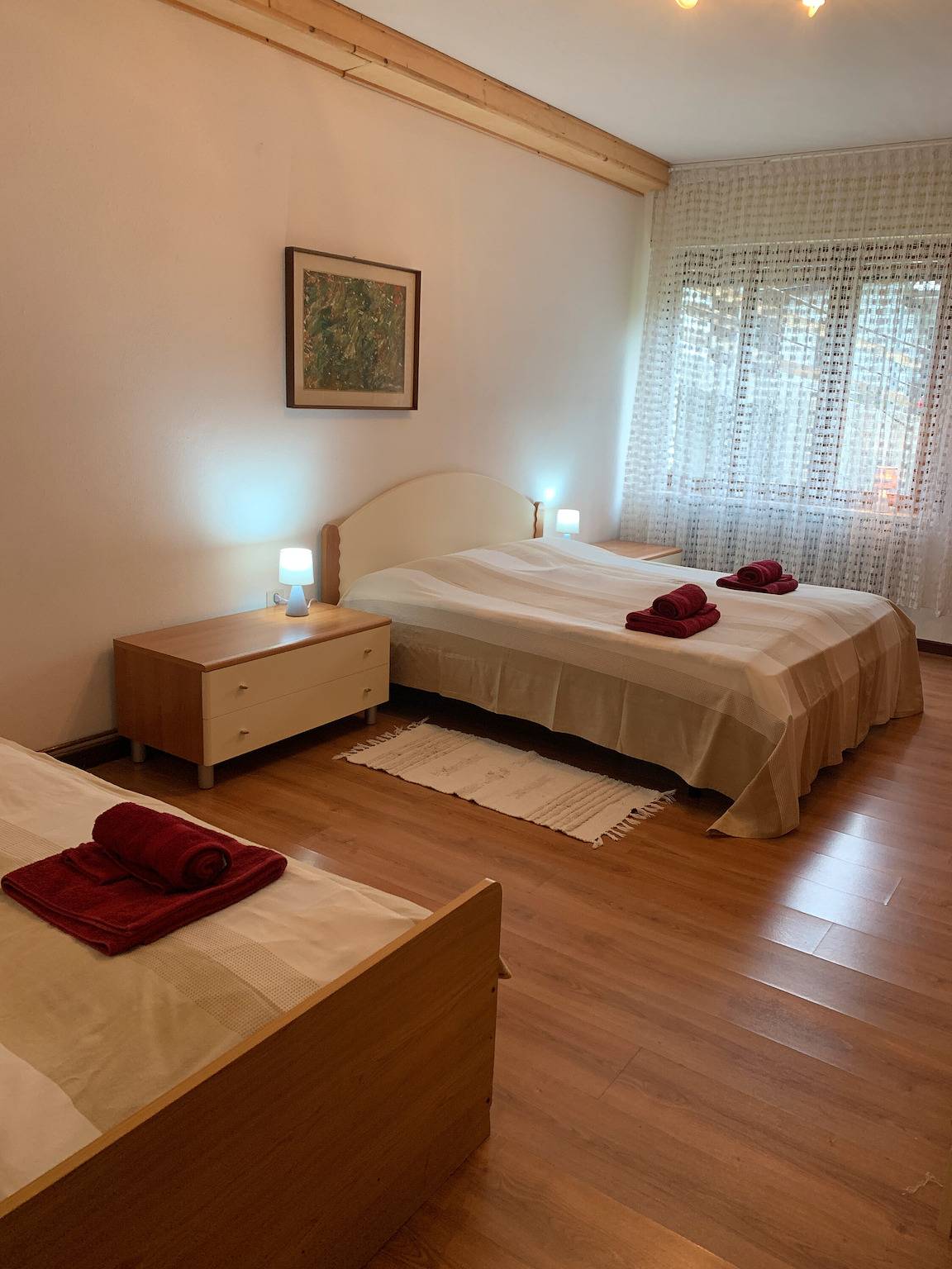 Entire apartment, Apartment 'Bruna' with Mountain View, Private Terrace and Wi-Fi in Pelmostock, Forno di Zoldo