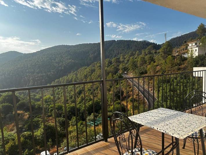 Casa rural para 6 personas, con Terraza además de Jardín y Vistas en Parc Natural de la Serra d'Espadà - 4