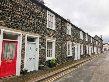 Cottage for 4 People in Bowness-on-Windermere, Cumbria, Photo 1