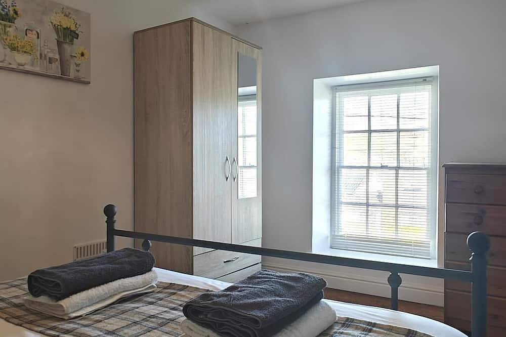 3 Bed in Aberaeron in Aberaeron, Cardigan Bay