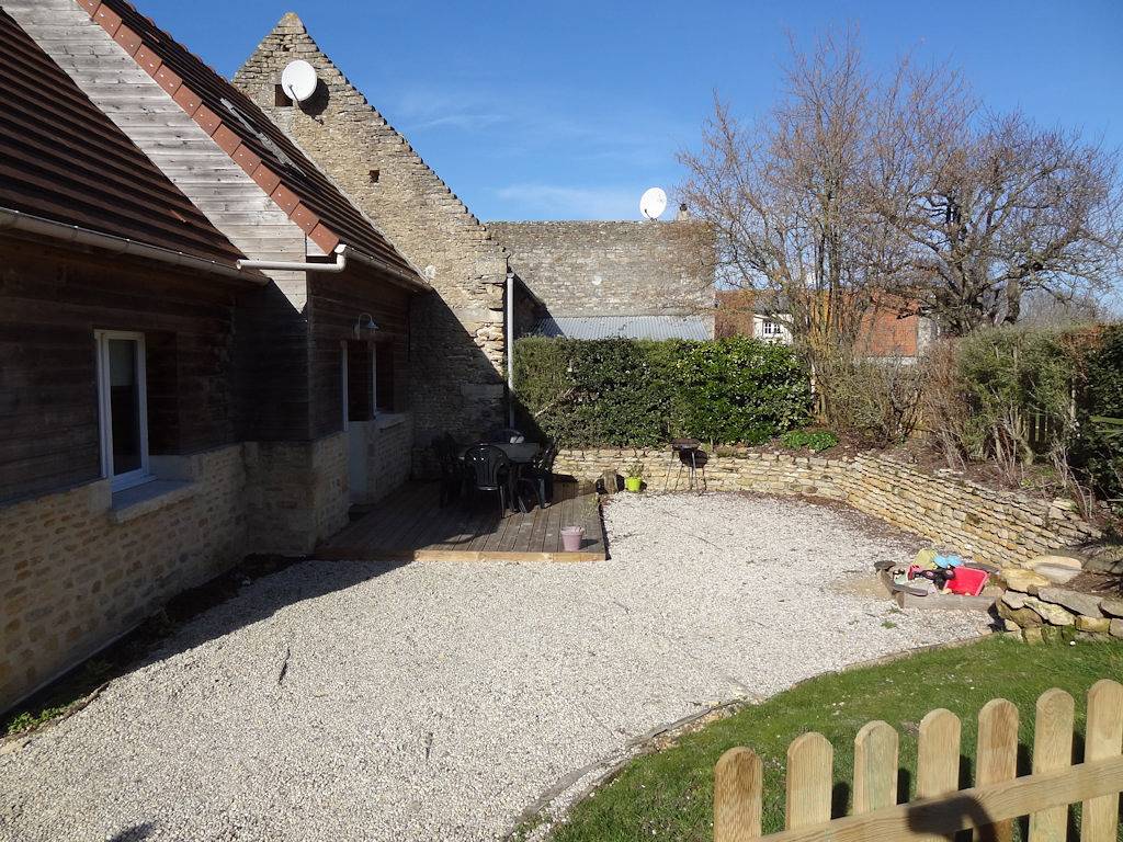 Gîte de l'ancien Noyer in Reviers, Région de Caen