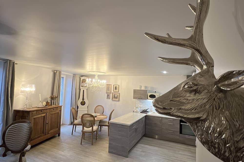 Ganze Wohnung, Apartment-Ensuite-Apartment-0 in Villefranche-de-Rouergue, Aveyron