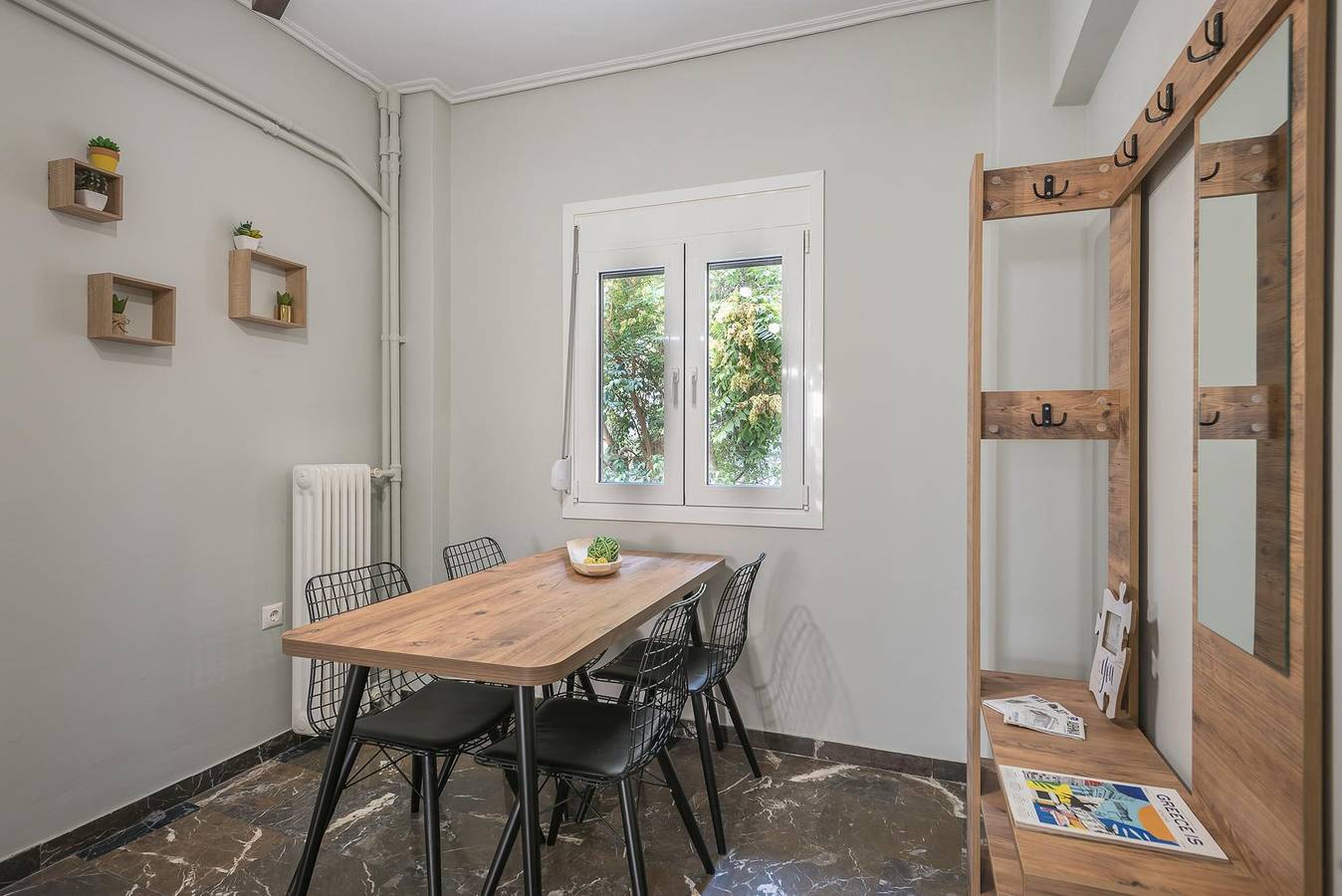 Appartamento intero, Stylish Suite by Cloudkeys in Sezione centrale di Atene, Zografo