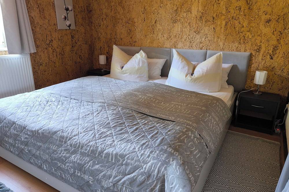 Ganze Wohnung, Gemütliche Ferienwohnung im schönen Erzgebirge in der Stadt der 7 Täler. in Pfaffroda, Erzgebirge