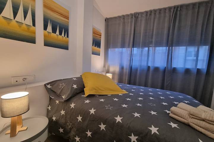 Appartement entier, Qehome · Free Ev Parking · 50min Barcelona · Near Montserrat in Manresa, Pla de Bages DO