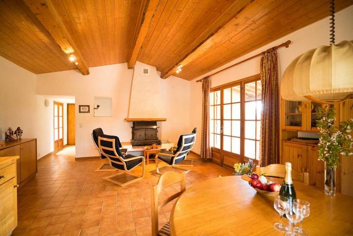 Location de vacances pour 6 personnes, avec vue et jardin, animaux acceptés à La Garde-Freinet - 3