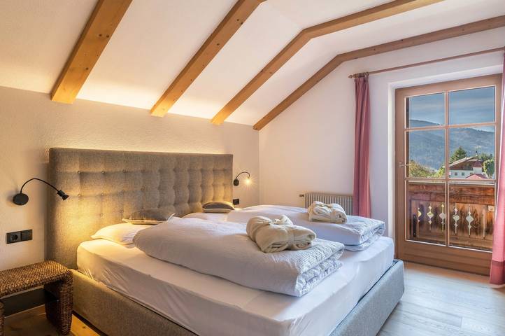 Ferienwohnung für 6 Personen, mit Garten und Balkon, mit Haustier