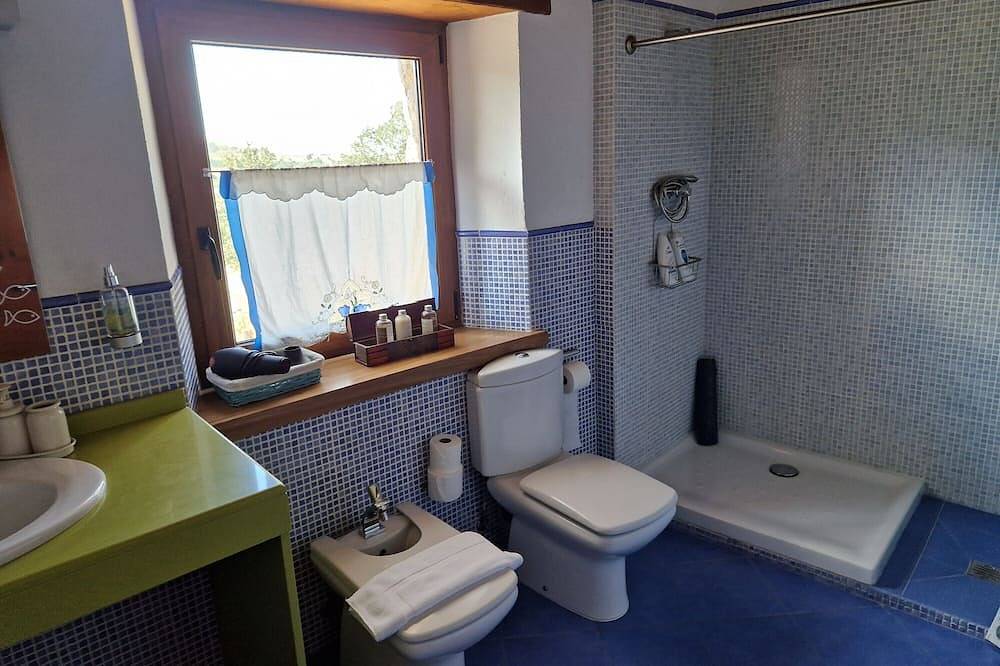 Die Hacienda von Navafría – Exklusive Natursteinvilla im Nationalpark Guadarrama in Navafría, Segovia Province