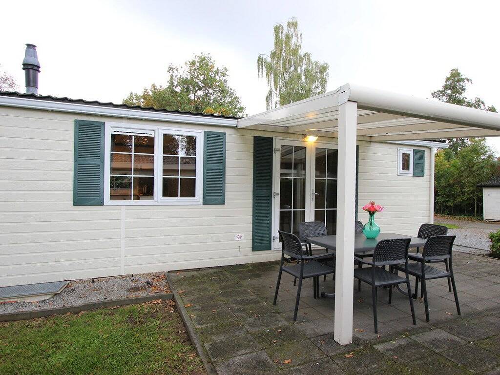 Vakantiehuis in Susteren met terras in Susteren, Limburg