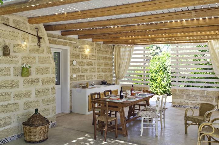 Casa vacanza per 9 persone, con Balcone/Terrazza e Giardino a Parabita