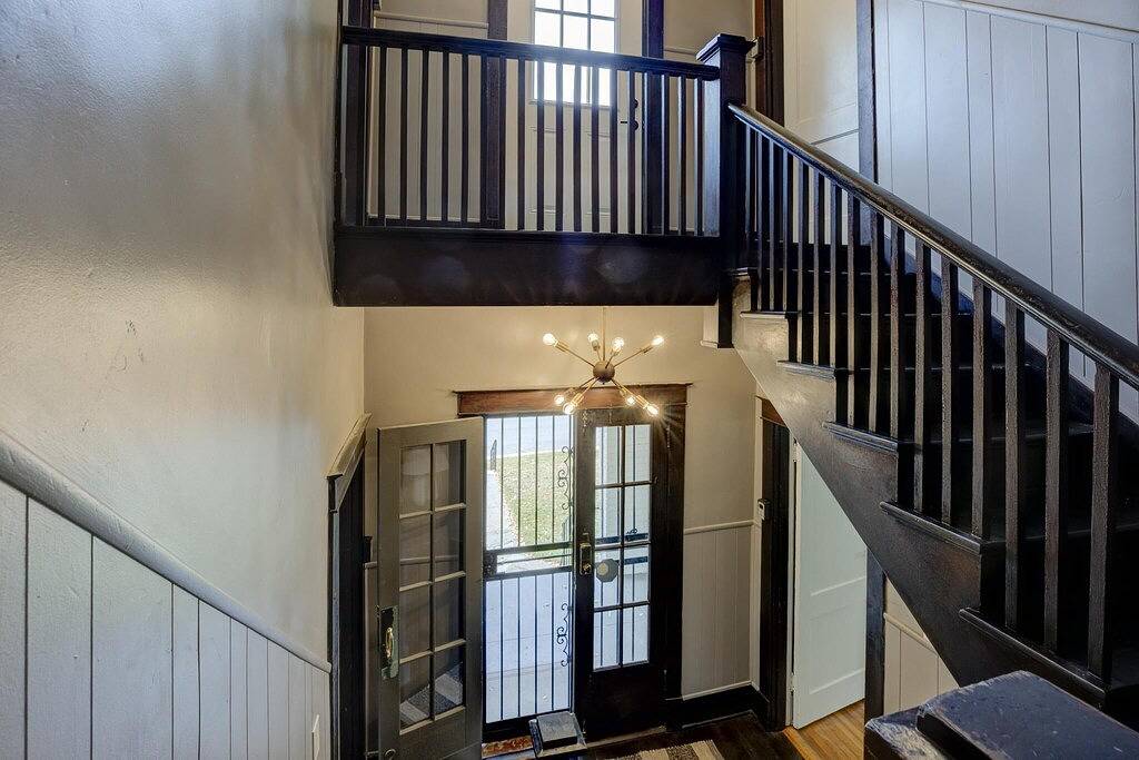 Ganze Wohnung, Vintage Boho Apartment in Great Midtown Location! in Memphis, Tennessee