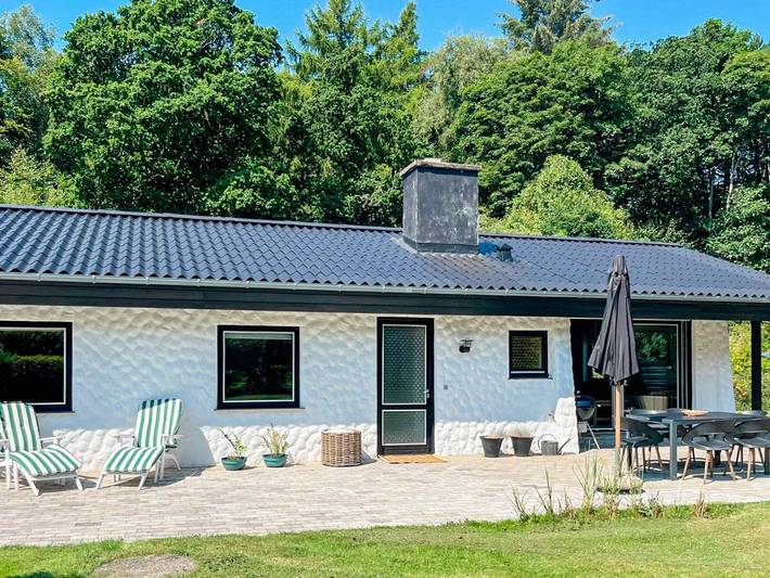 Ferienhaus für 7 Personen, mit Garten in Lyngsbæk Strand