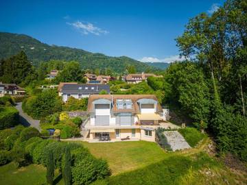 Gîte pour 6 personnes, avec vue et jardin à Blonay