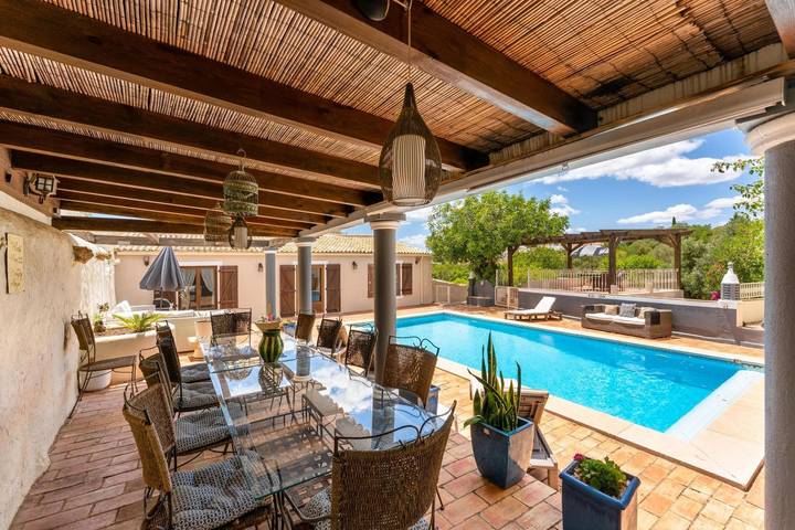 Villa „Quinta Padeiro“ mit Pool, WLAN und Klimaanlage in Almancil, Faro Distrikt