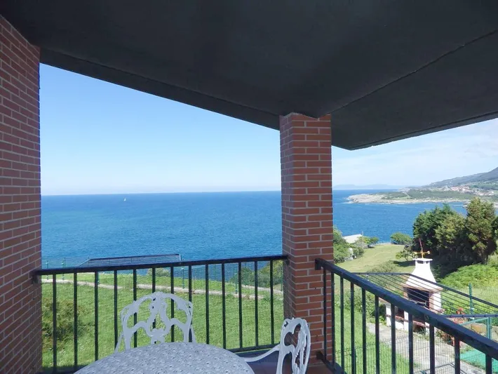 Chalet para 8 personas, con piscina además de vistas y jardín, Se admiten mascotas - 1