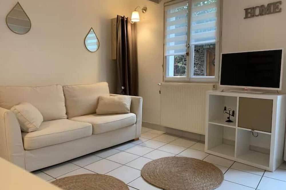 Maison de Ville Avec Petite Cour Abritée. Animaux de Compagnie Acceptés ! in Morlaix, Ceinture Dorée