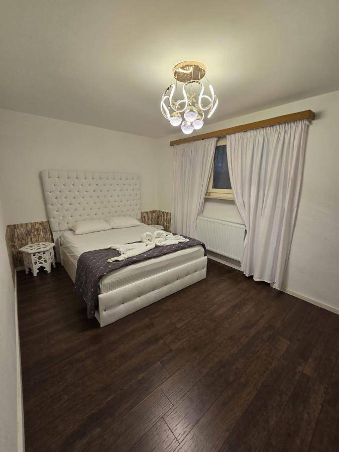 Gîte pour 6 personnes, avec vue ainsi que vue sur le lac et terrasse, animaux acceptés à Lucerne - 3