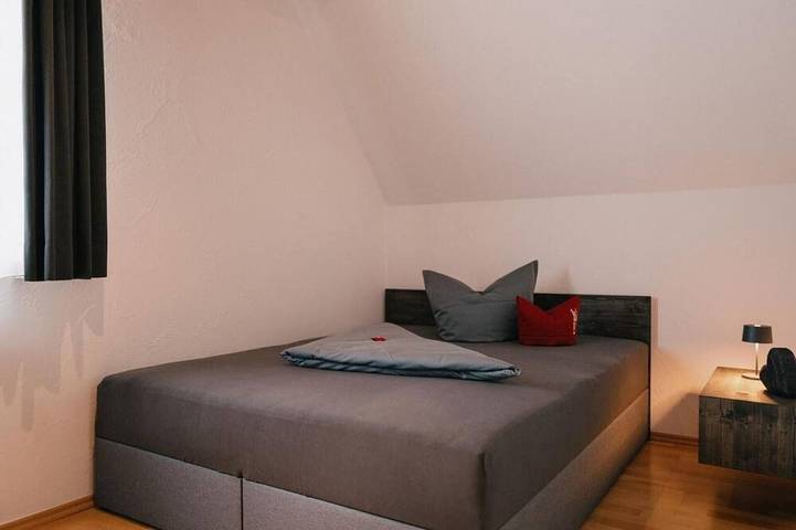 Ferienwohnung für 5 Personen, mit Garten und Pool sowie Balkon in Auggen - 4